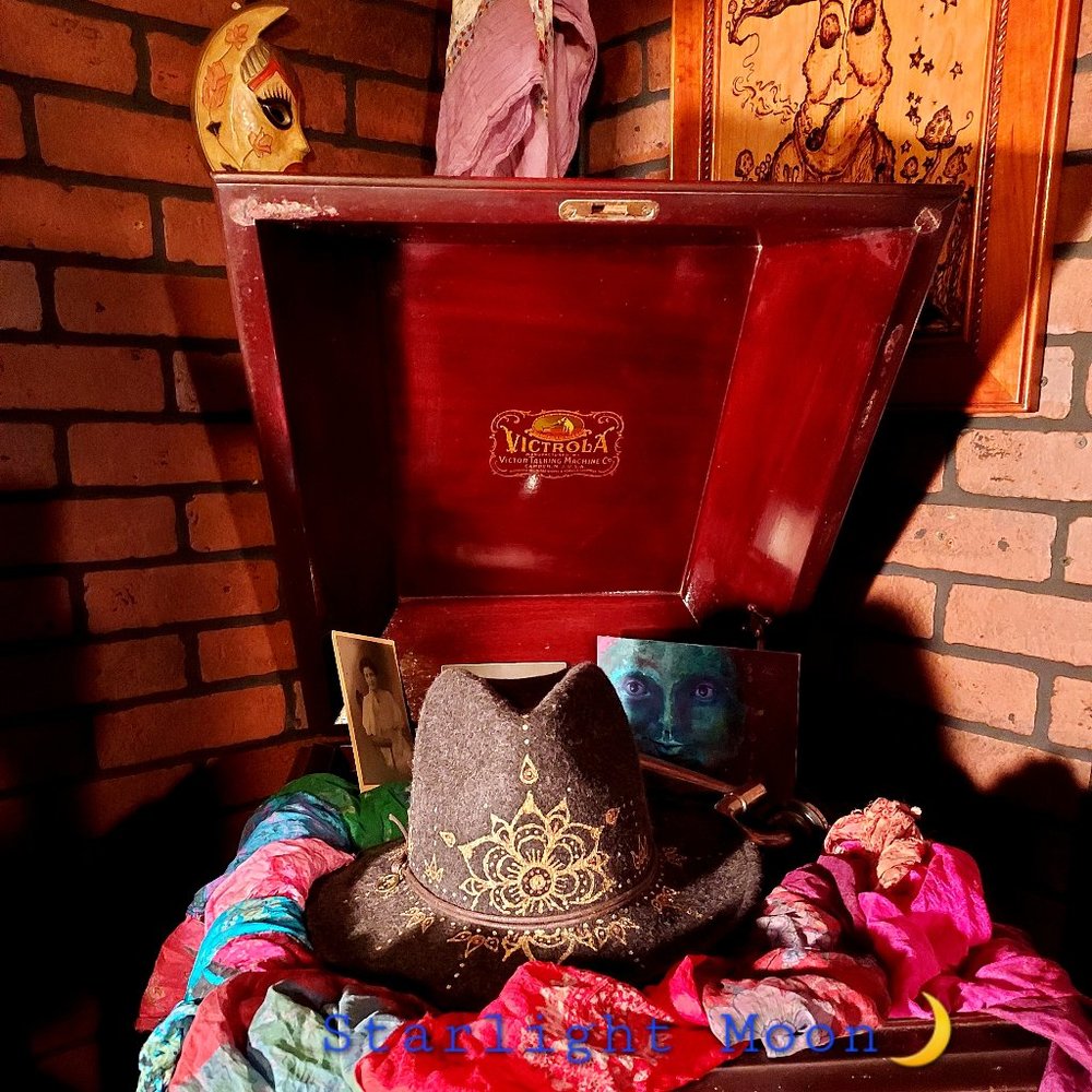 *SOLD* Wool Fedora Traveller Boho Gypsy Hippie Festival Hat